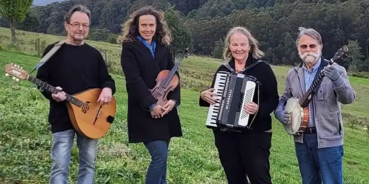 folkTrain